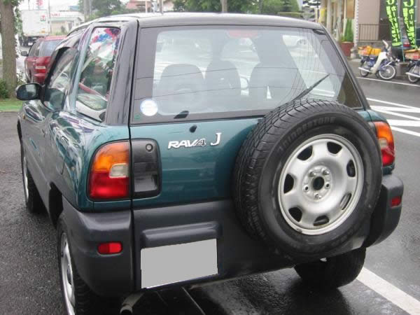 1996 RAV4 3DR /Rear View